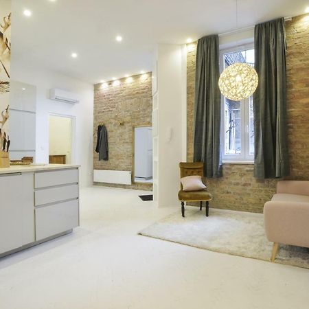 Golden Leaf Apartment Budapest Luaran gambar